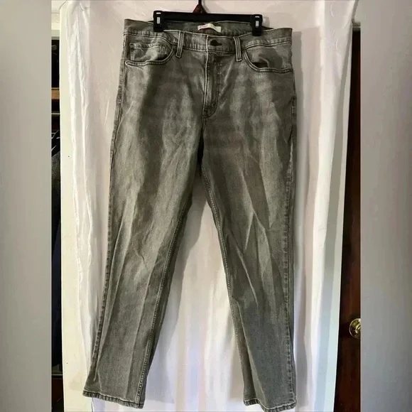 Levi’s Signature Black Label 38x30 Slim Straight Leg Gray Jeans - Picture 1 of 10
